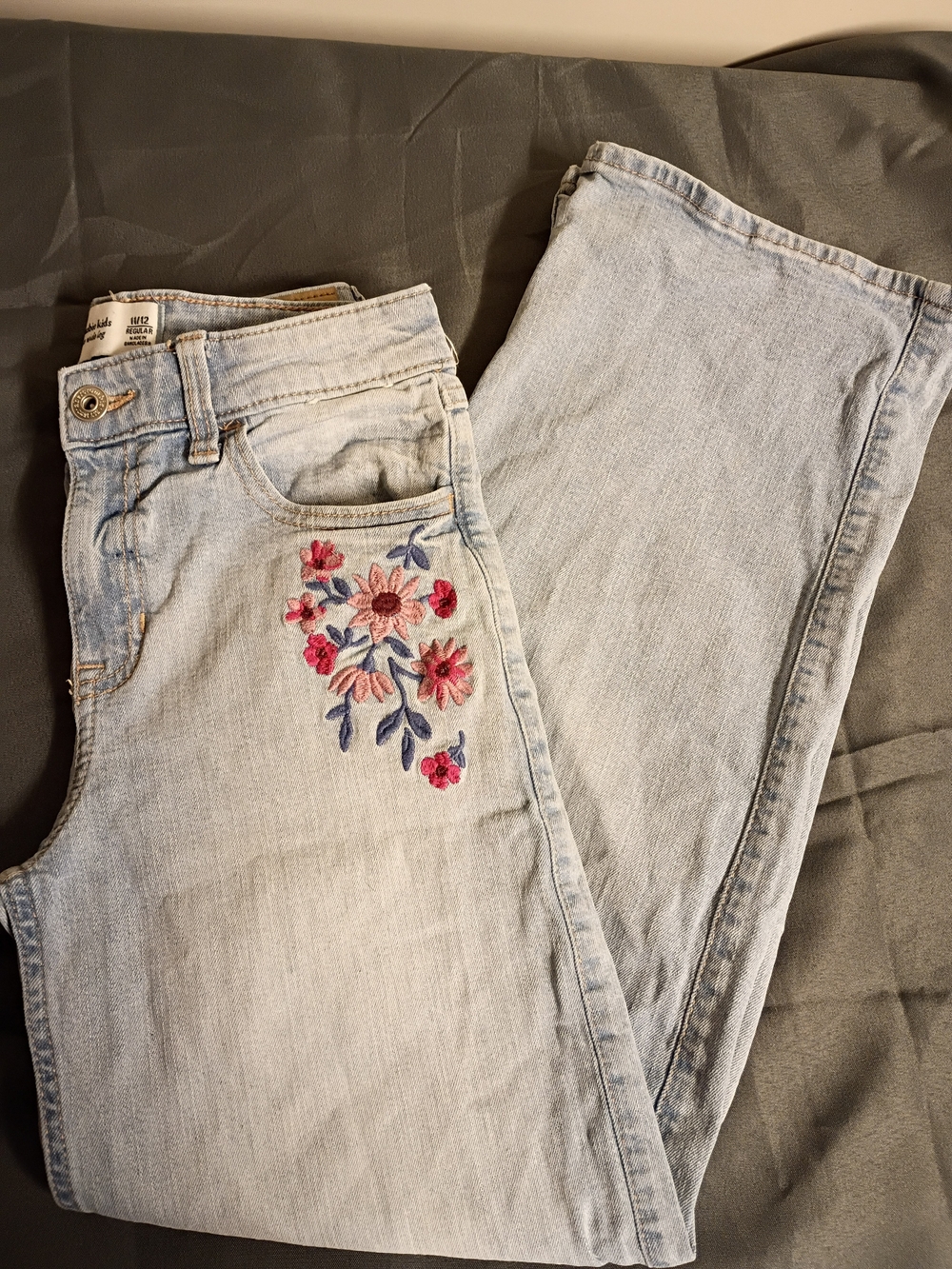 abercrombie kids Light Wash Jeans with Pink & Blue Floral Embroidery